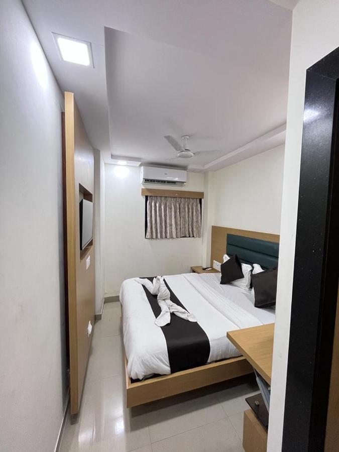 Hotel Sai Grand Residency Mumbai Exterior photo